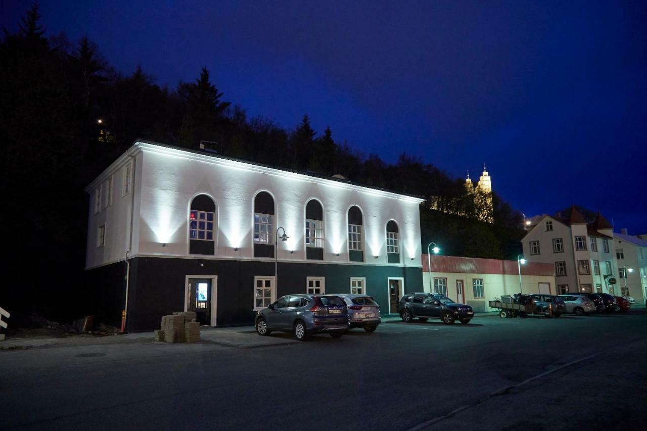 Hotel Akureyri Dynheimar Luaran gambar